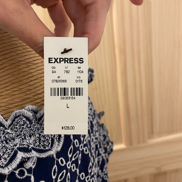 Express NWT size large dress - Picture 3 of 5